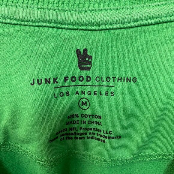 NFL Junk Food Philadelphia Eagles crewneck size Medium - Picture 4 of 5